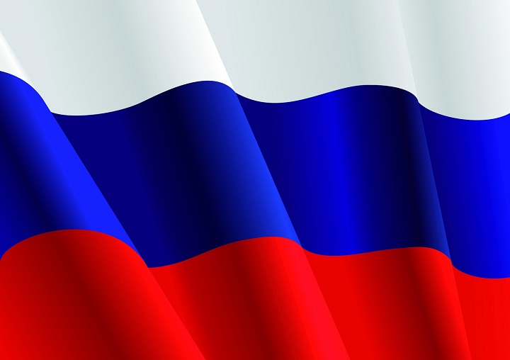 Пять триколор-вещей ко Дню государственного флага России!